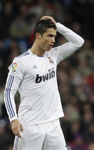 与防守之间 与防守之间