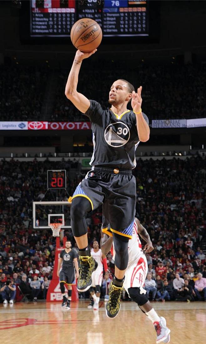 他们的领先 他们的领先