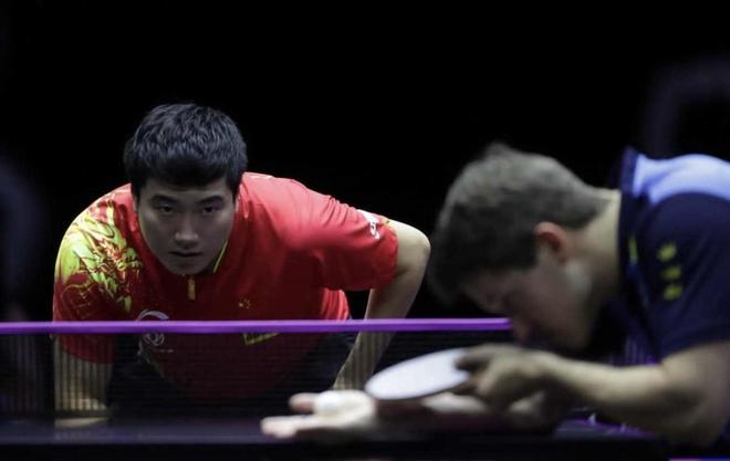 她的亮相 她的亮相