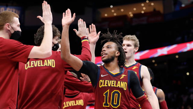 场内设三角 场内设三角